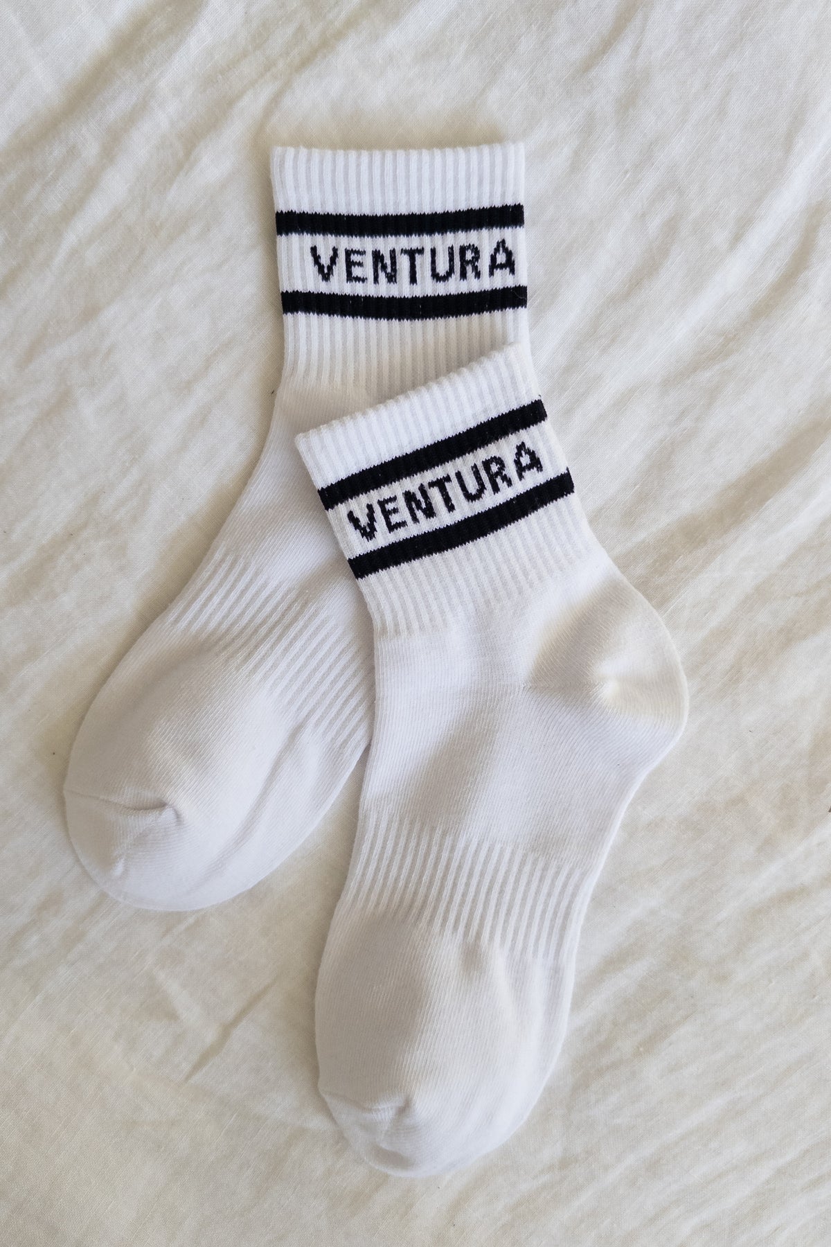 Ventura Ankle Crew Socks (White/Black)