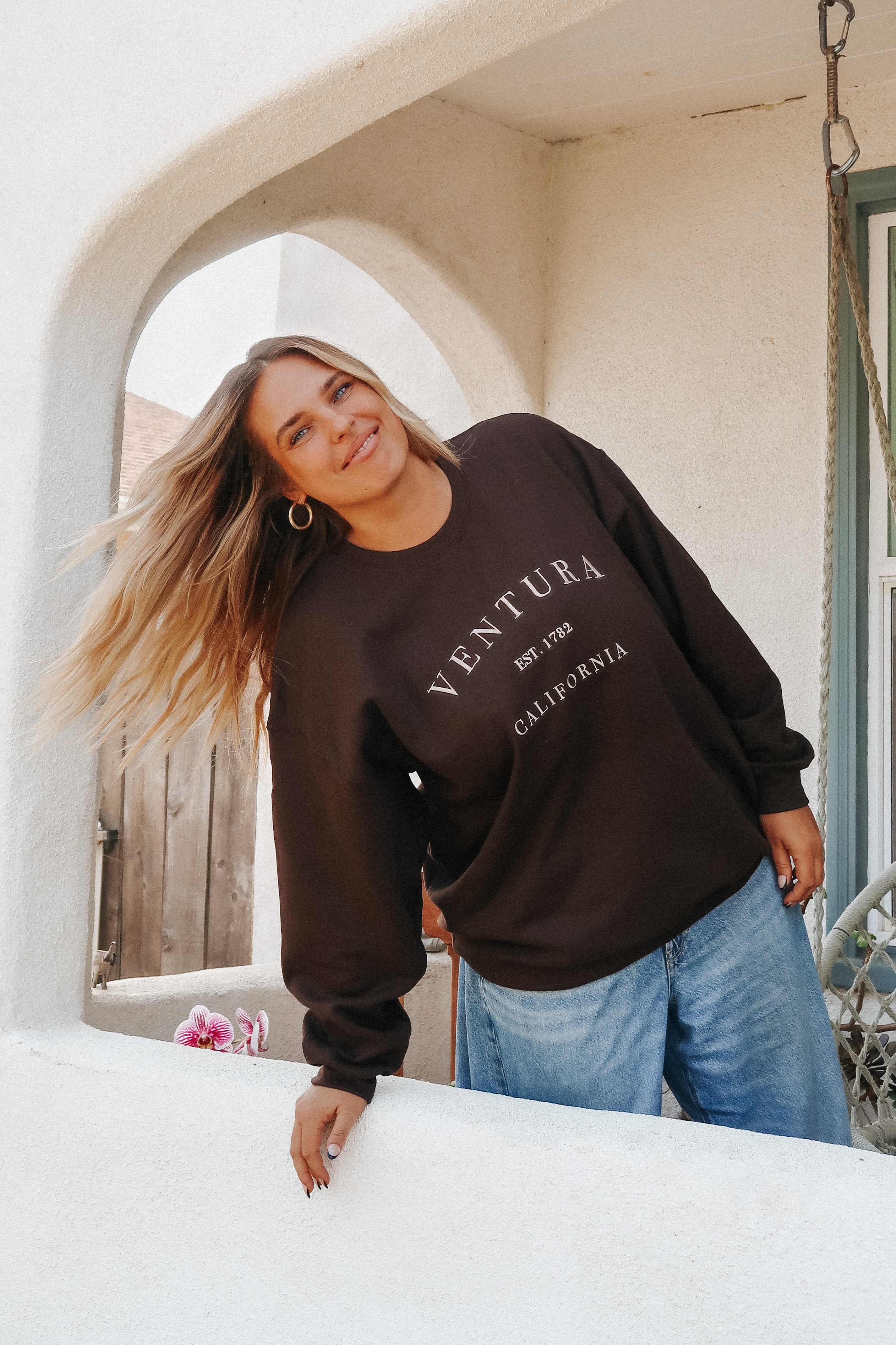 Ventura EST. 1782 Sweatshirt (Brown)