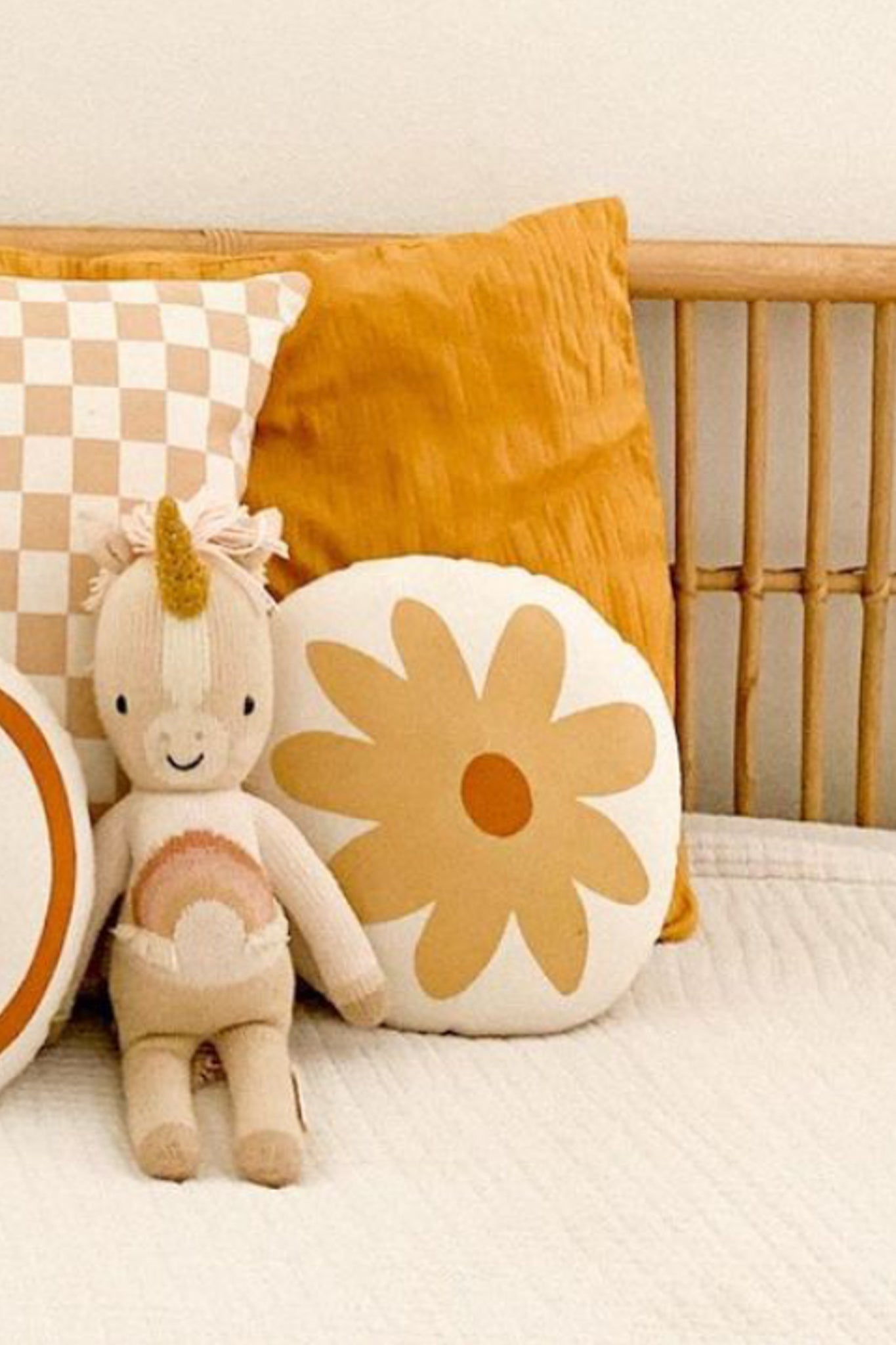 Yellow Daisy Pillow