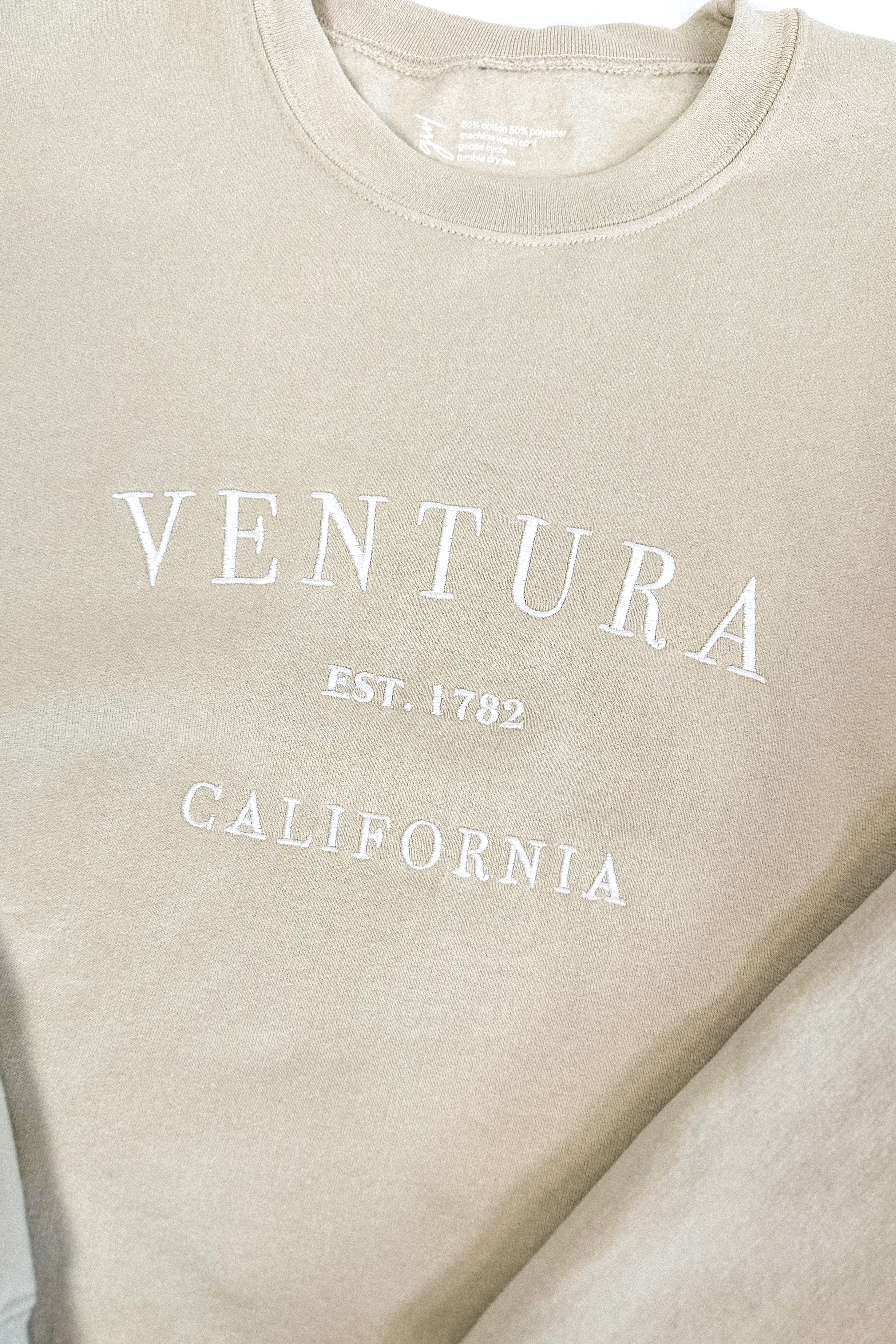Ventura EST. 1782 Sweatshirt (Sand)