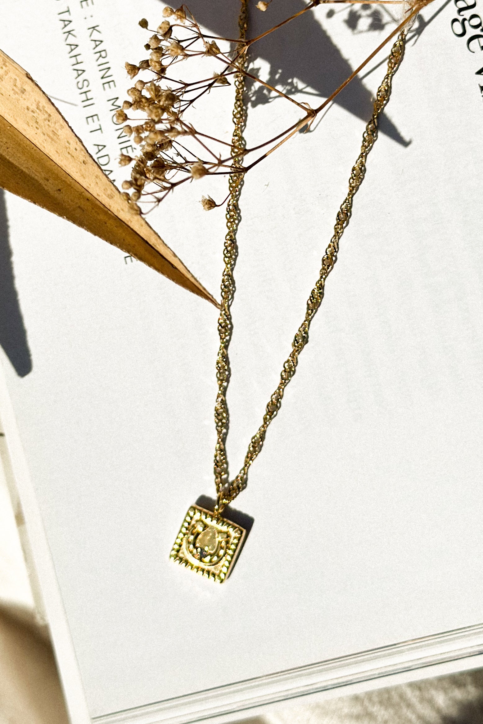 18k Gold Plated Horseshoe Necklace