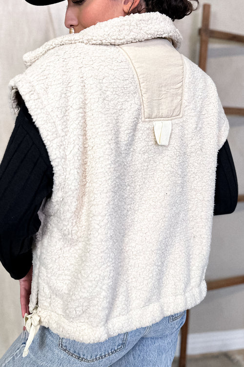 Snowbird Sherpa Vest Jacket (White)