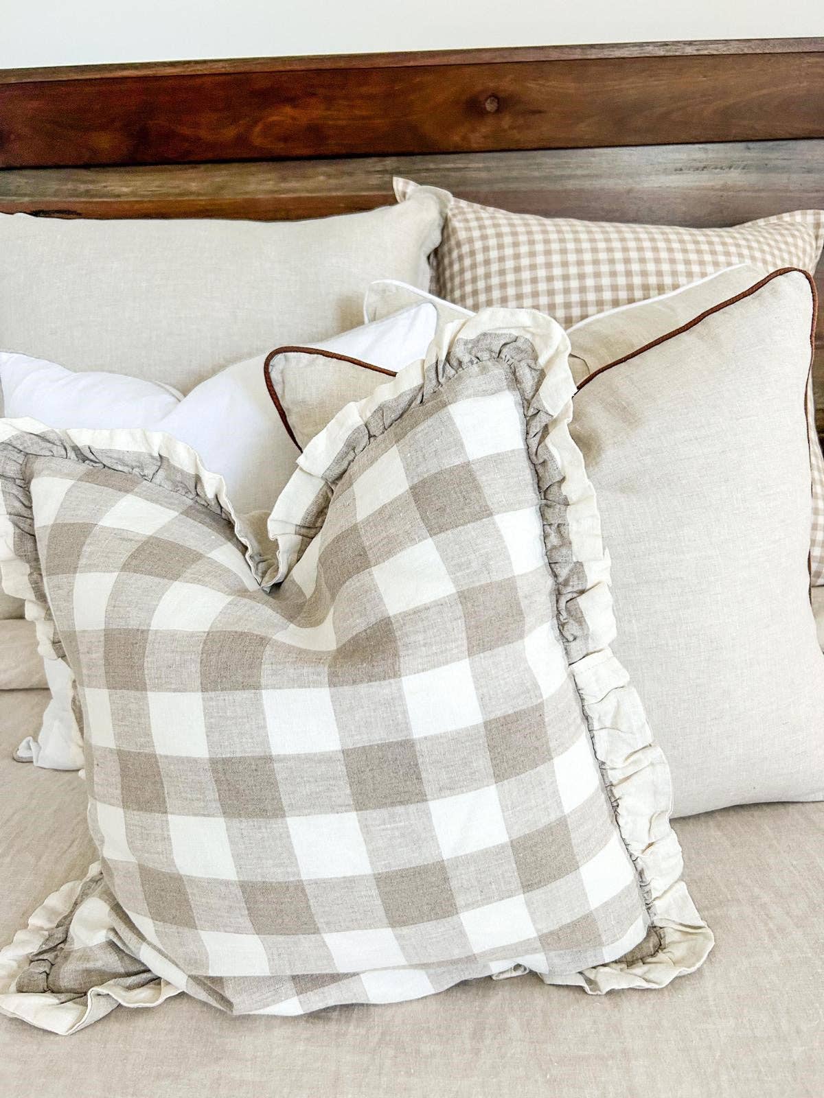 Mama and Tochter - Reversible Linen Ruffle Cushion Cover - Natural Gingham - Natural